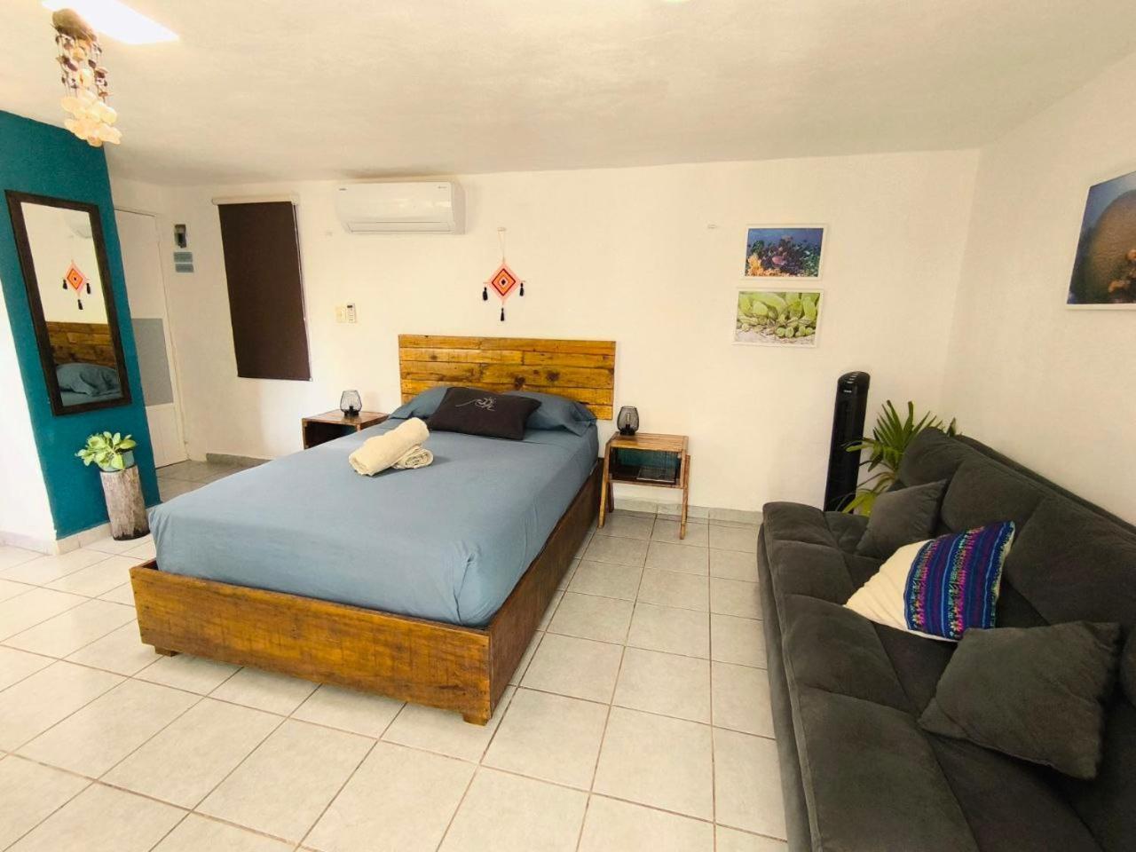 Comfy Yaxkin On Downtown, 3 Block Away From Sea And Sunsets Cozumel